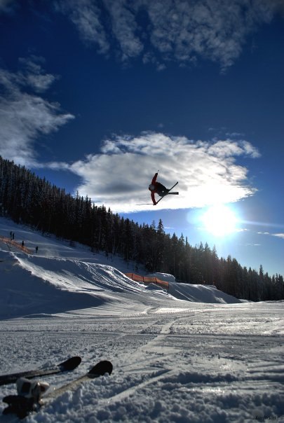 K-L. Foto: Karl Trum . Åkare: Carl Widing.