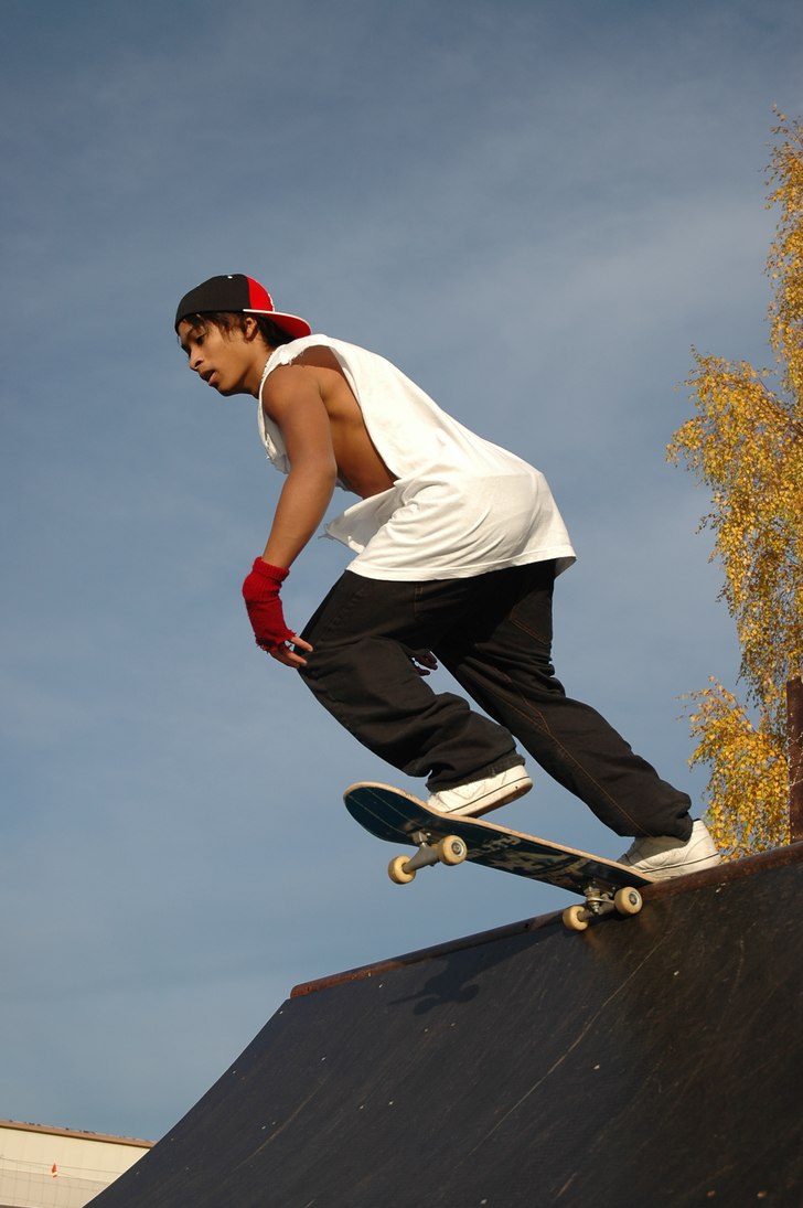 Drop in. Foto: Daniel Rönnbäck. Åkare: sante.