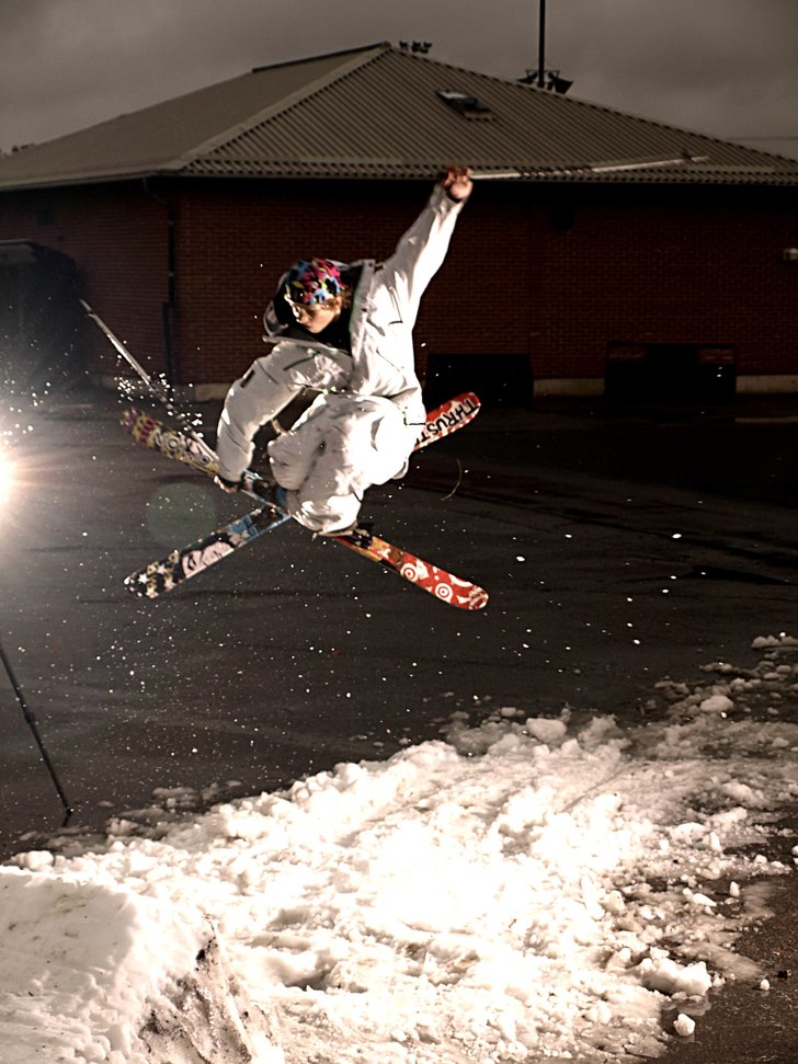 vi byggde galnaste big jumpet och hoppade i det.. Foto: Alexander Runhellen. Åkare: oscar wester.
