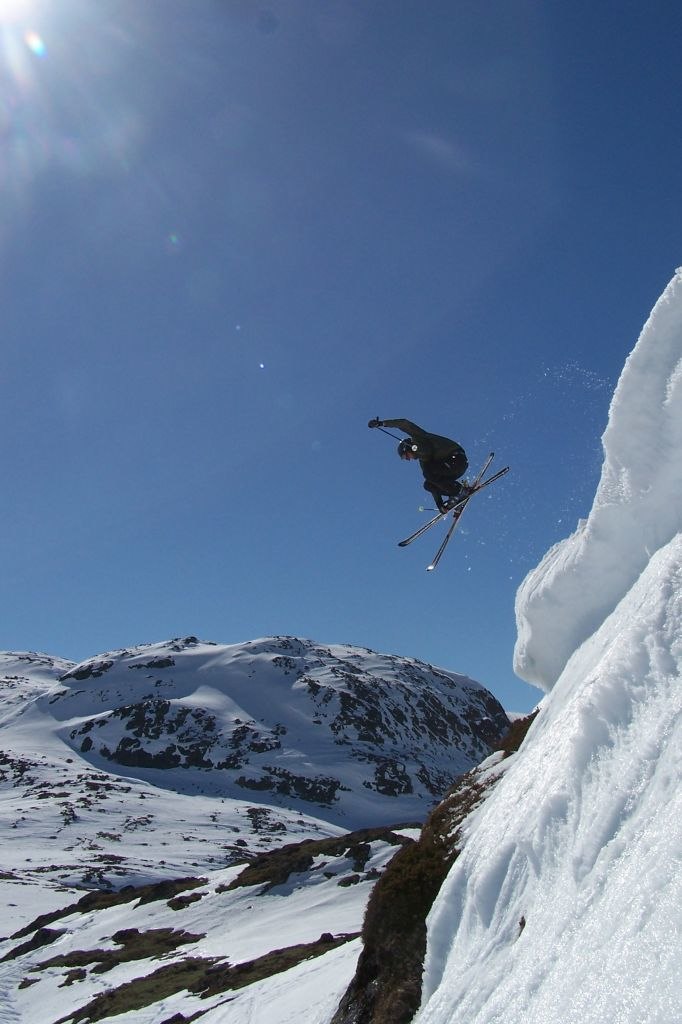 Klipphopp i hemsedalsfjällen. Foto: Sara Eliasson. Åkare: Jerker Aspgård.