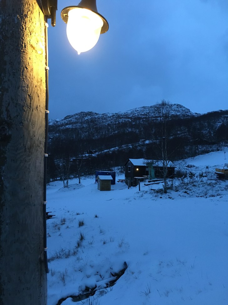 8cm ny idag,håper på mye mer 
Ventet forsatt på.