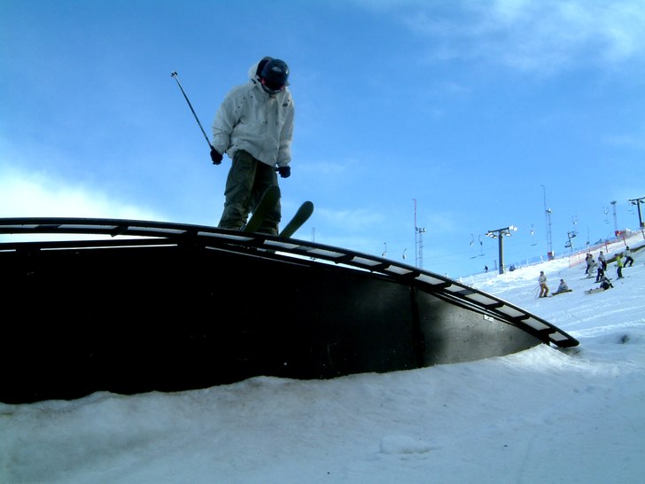 Nosepress, men fel vinkel. Foto: Joakim Agild. Åkare: Simon Delér.