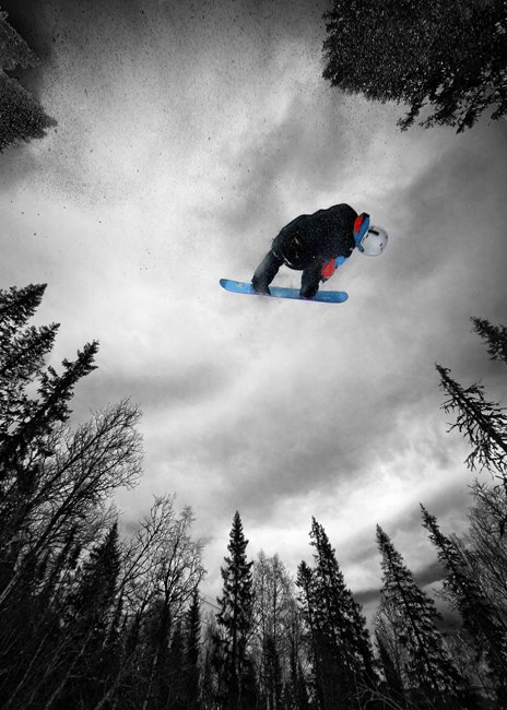 Vi byggde en BC kick i Björnen där Simon gjorde . Foto: Niclas Magnusson. Åkare: Simon Turesson.