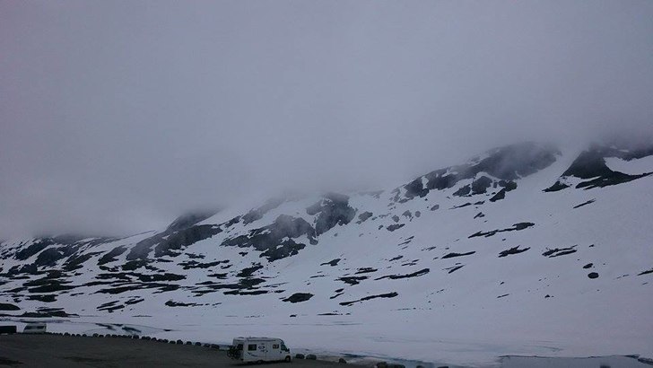 Delvis tåke
I dag er det delvis tåke, skyer som .