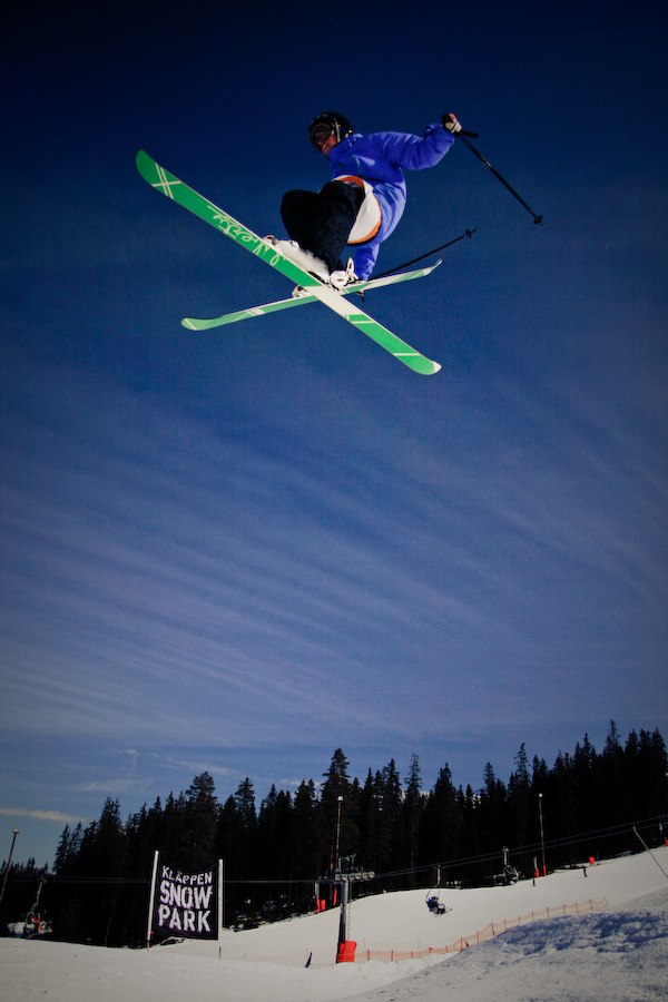 För fler bilder och i högre kvalité besök chri. Foto: Christoffer Engström. Åkare: Okänd.