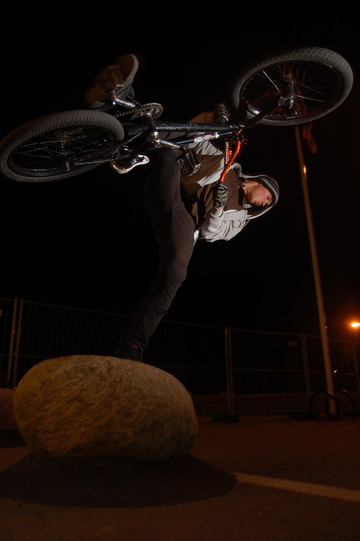 Foto: Simon Lindberg. Åkare: Henrik Westlund.