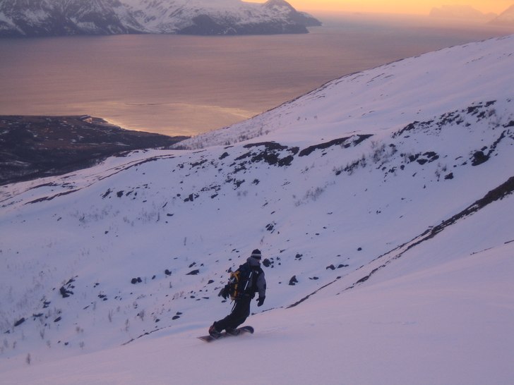 Nedkjøring fra Sombregaise (1280 m) kl.2200 om kv. Foto: Odd Roar Salamonsen. Åkare: Bill Strand.