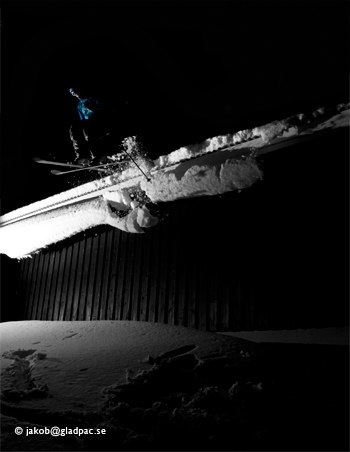 Kvällslek.. Foto: Jakob Wolfhagen. Åkare: Mikael Carlberg.