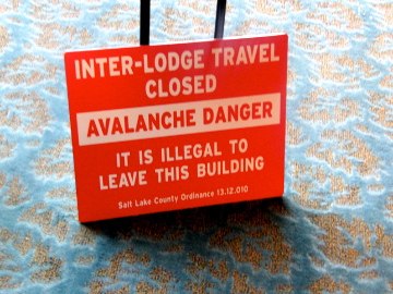 Inte ofta det snöar så mycket att det är olagli.