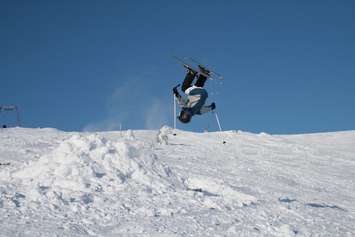 Backflip to Faceplant. Foto: Peter Hesse. Åkare: Filip Hesse.