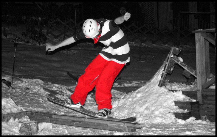 Fett med najs med snö på påsklovet! :D. Foto: Joakim Croy. Åkare: Rickard Croy.