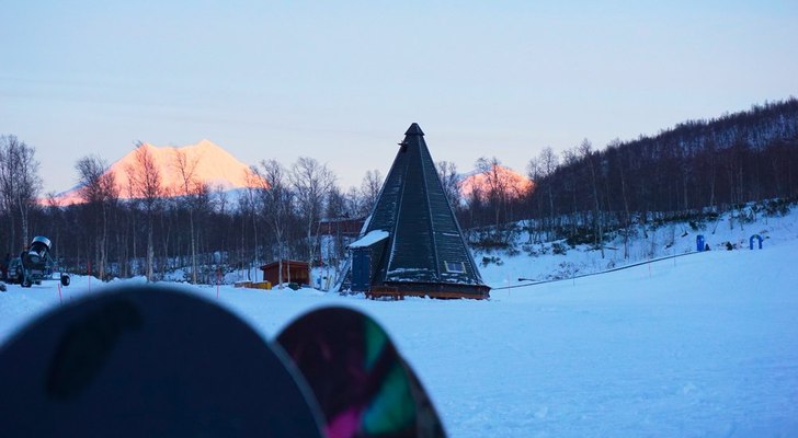 Åpningstider fra 26.12 til 3.1
Åpningstider
Rom.