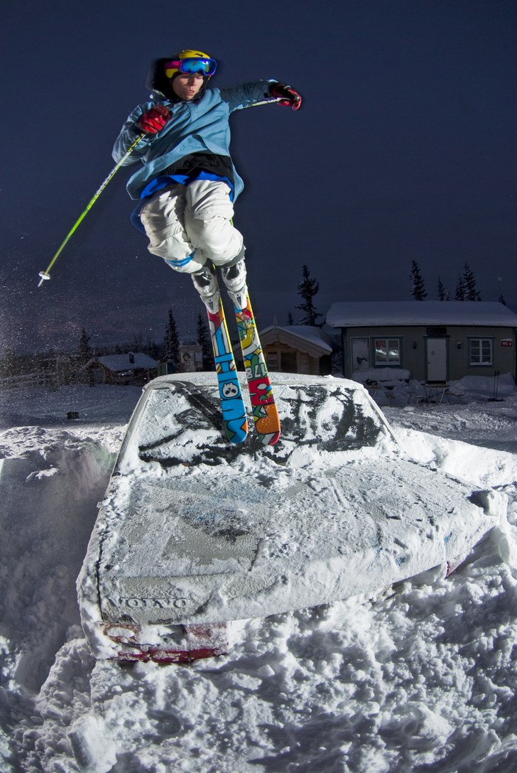 jävligt rolig fotosesh på bilen mä björn å g�. Foto: Börn Rosengren. Åkare: Maximilliam Smith.