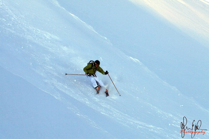 Dagens sista åk, vi hade kanon bra ljus när vi b. Foto: Jonas Emilsson/www.jonasemilssonphoto.se. Åkare: Olle Svensson.