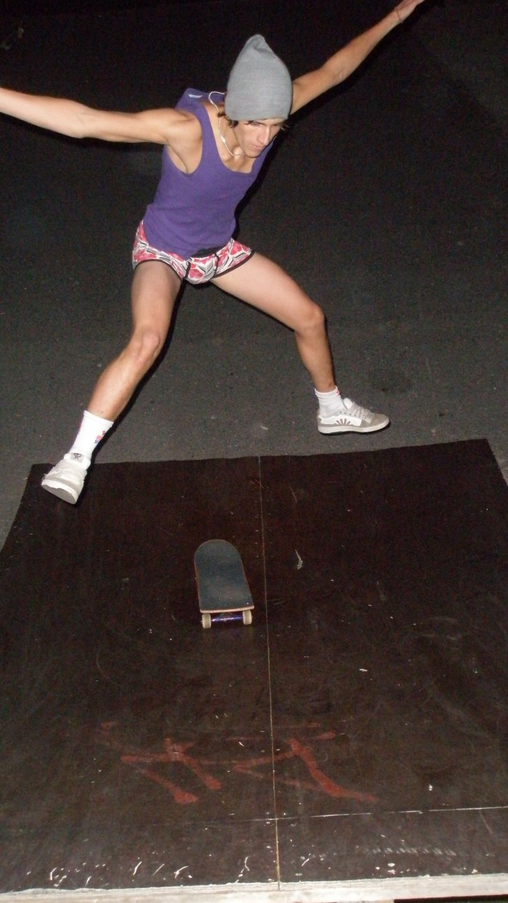 fattig skehamn kväll så att säga. Foto: dunno. Åkare: davve tha man.