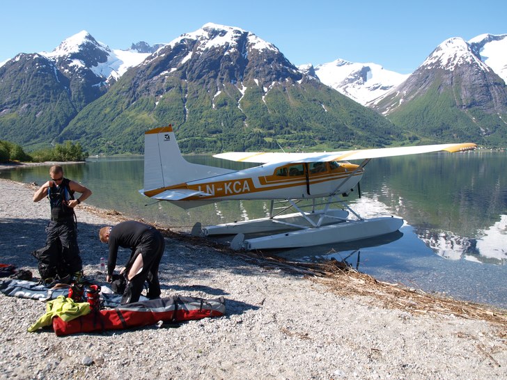 Foto: Andre Sørensen. Åkare: Arne og Martin.