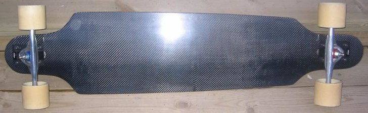 speedboard i kolfiber/björklaminat. byggd av mig . Foto: rickard westling.
