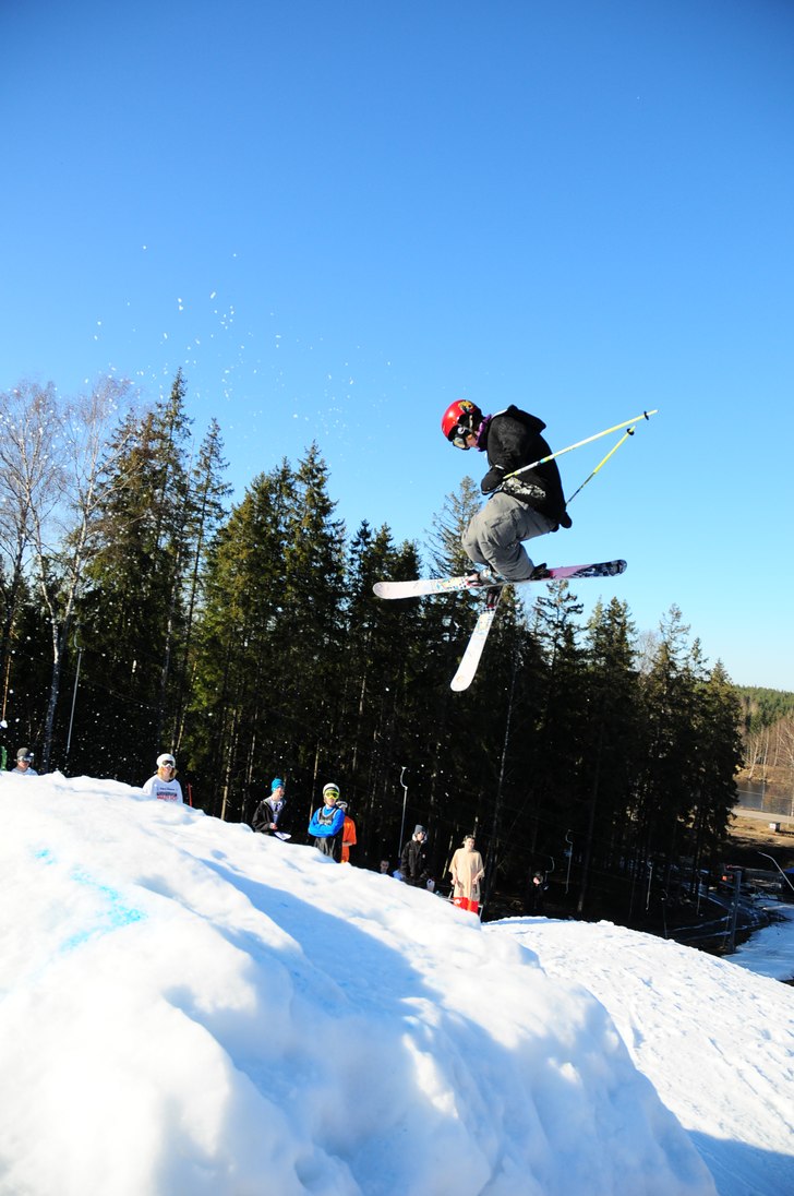 Foto: Simons brors kompis. Åkare: Eliasw.
