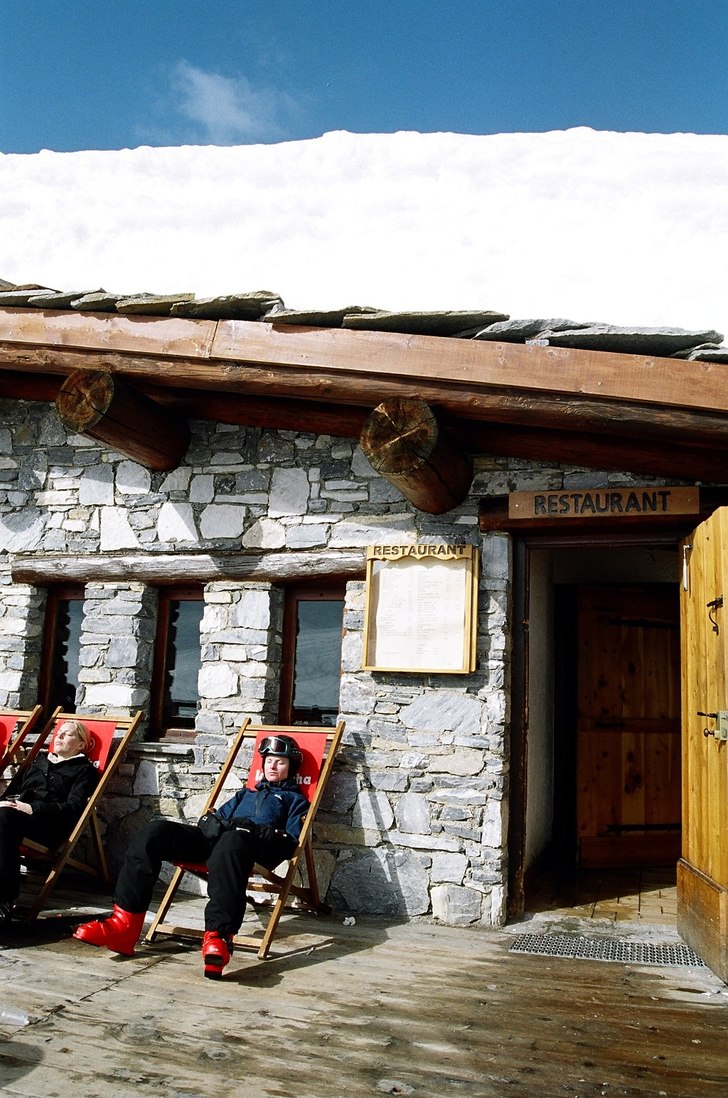 När man inte orkar åka kan man alltid pausa lite. Foto: Anders frisk.