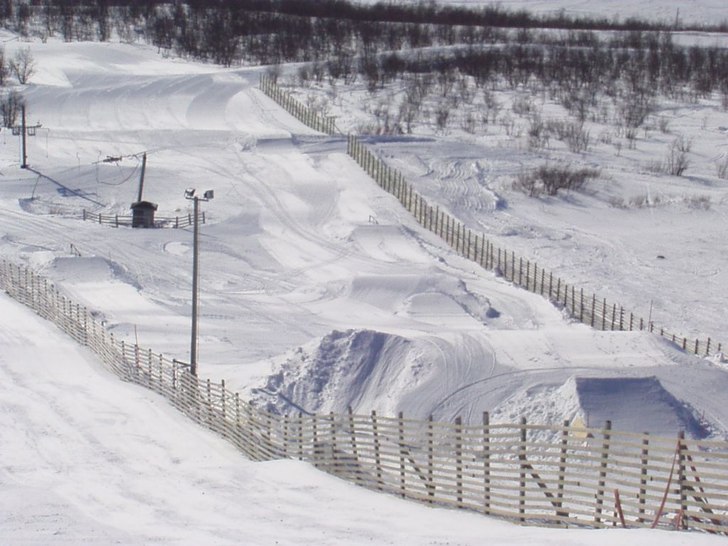 Översiktsbild på Luossaparken. Foto: Nisse-Lasse Luossa. Åkare: Luossa.
