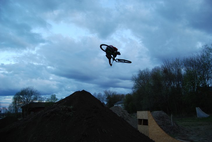 360 table. Foto: emil östlund. Åkare: adam östlund.