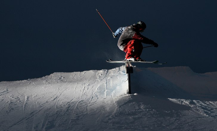 Shifty på en down rail. Foto: Anton Tevajärvi. Åkare: Christoffer Söderström.