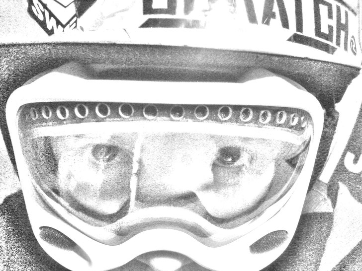 Bild på jiho innan railsession. ganska cool men p. Foto: Theodor Rolder. Åkare: Johan Hultman.