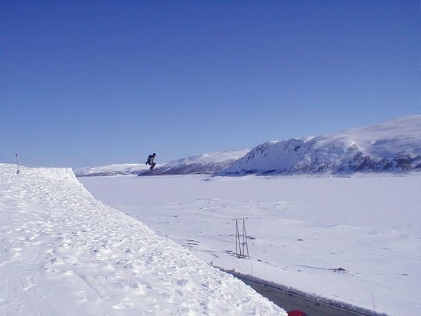 Foto: Håtveit. Åkare: Jon Håtveit.