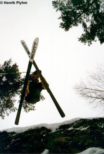 Foto: Henrik Plyhm. Åkare: Micke Wiklund.