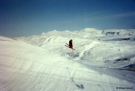 Foto: Mikael Sjödell. Åkare: Niklas Eriksson.
