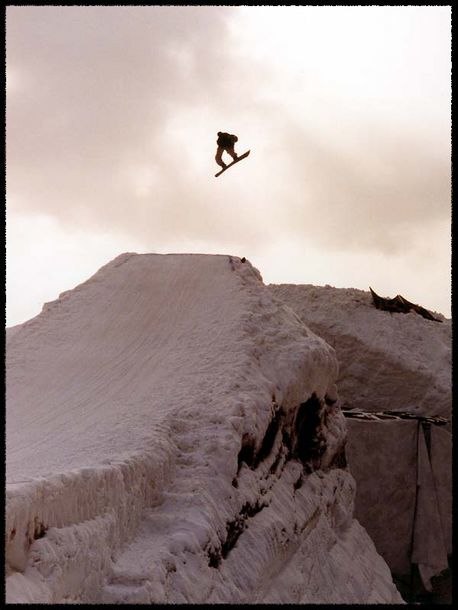 The Rusty Battle of the Twin Towers 2001. Foto: mattias klockar. Åkare: Okänd.
