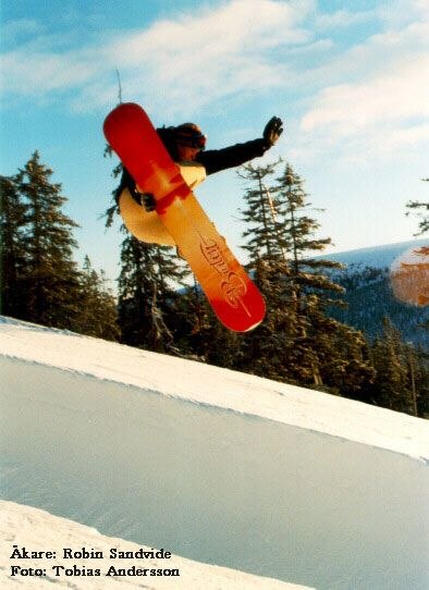 Foto: Tobias Andersson. Åkare: Robin Sandvide.