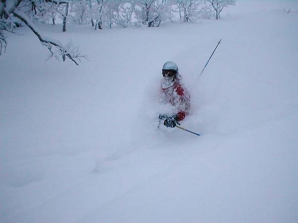 2002-02-02 Silverbullet lägger stabila offpist sk. Foto: T-Style. Åkare: Silverbullet.