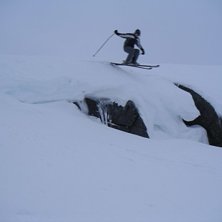 Lite tr&aring;kigt med d&aring;ligt v&auml;der - men en desto h�. Foto: Andreas Eriksson. &Aring;kare: Joel Engstr&ouml;m.