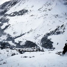 ner till byn.. Foto: malena andersson. &Aring;kare: jakob wallin.
