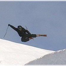 Riding the Geilo halfpipe with friends. Foto: Duane Butcher. &Aring;kare: Thomas Aaby.