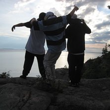 Foto: Mee Robin &amp;quot;T&amp;quot; Swed. &Aring;kare: Robin swed.