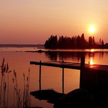 Borta bra men hemma b&auml;st? En nyr&ouml;kt sikmacka och. Foto: lillebror. &Aring;kare: stugan.