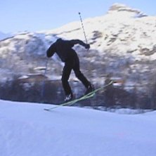 landningen p&aring; en 180 jag kommer som ni f&ouml;rst&aring;r . Foto: Jacob Bjurstr&ouml;m. &Aring;kare: Cristoffer J&ouml;nsson.