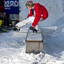 MAKE IT HAPPEN . &Aring;kare: Nikla$ Lundgren.