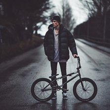 Hade en photoshoot ig&aring;r med Jocke Wahlgren


N.