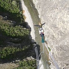 The Nevis! 134m... 
Lite r&ouml;da o vattniga &ouml;gon f. &Aring;kare: sandra gustavsson.