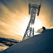 Gillar atmosf&auml;ren i denna bild. David l&auml;gger en . Foto: Simon Sj&ouml;r&eacute;n www.sjoren.se. &Aring;kare: David Gustafsson.