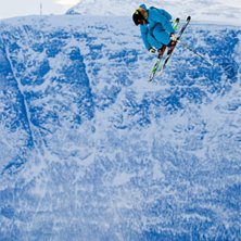 testk&ouml;rde hoppet d&auml;r uppe. Foto: Endre l&ouml;vass. &Aring;kare: Toffe mattsson.