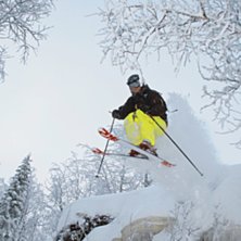 JoCke hoppar. Foto: Erik. &Aring;kare: JoCke.