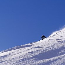 P&aring; sidan av muren med 20cm puder.. Foto: Marcus Lorentzon. &Aring;kare: Daniel Lorentzon.