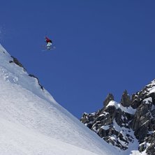 Henke Windstedt drar en trea med japansk handp&aring;l�. Foto: Mattias Fredriksson. &Aring;kare: Henrik Windstedt.