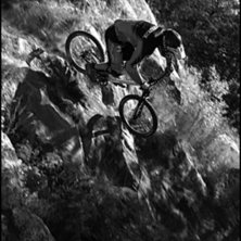 Downhill Huskvarna. Foto: Sebastian Streith. &Aring;kare: Kabel.