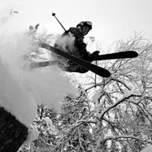 Vansinnigt halvdagsprojekt resulterade i denna bil. Foto: Johan Vall. &Aring;kare: Martin Olsson.