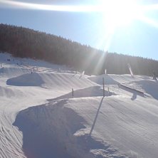 Kl&auml;ppens park en go skidmorgon! .